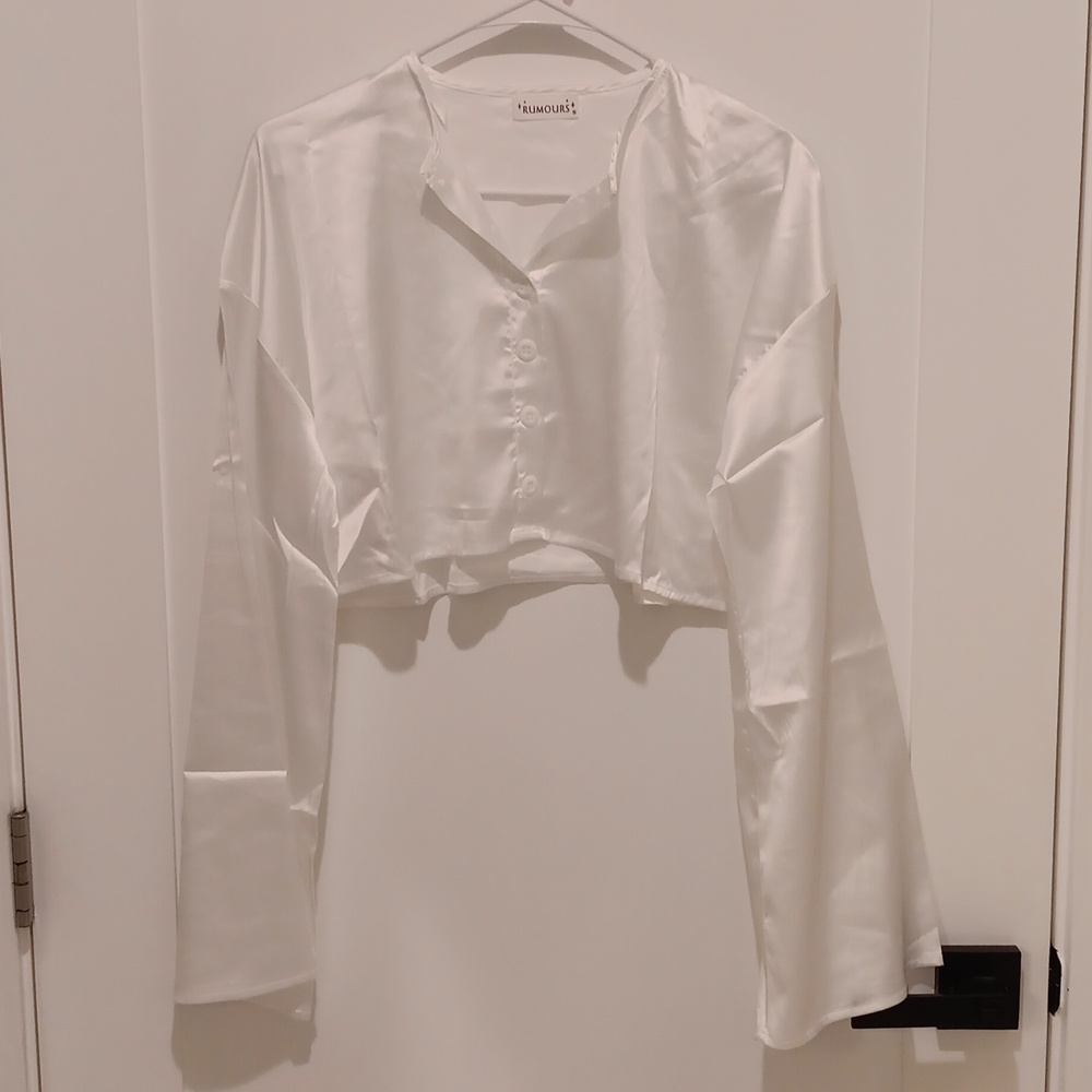 NWT, Rumours French Kiss Cream Top